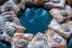 Blätterteigkranz mit Nutella & gebrannten Walnüssen