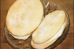 Gef&uuml;llte Hirschhornsalz-Schuhsohlen