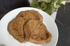 Buchweizen-Bananen-Pancakes ohne Zucker