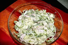 Lauch-Salat mit Schinken