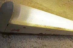 Lebensdauer von Leuchtstoffröhren erhöhen