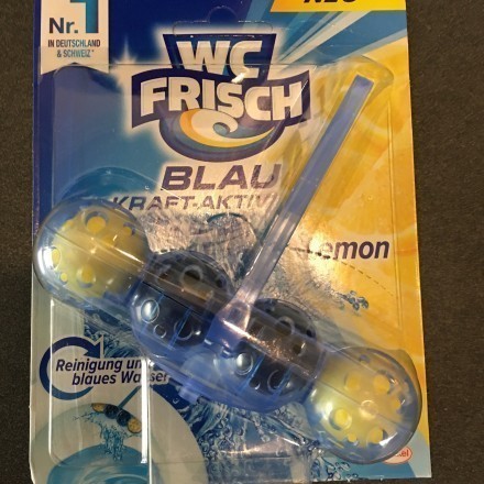 WC Frisch Blau Kraft-Aktiv Lemon getestet von Dagmar 